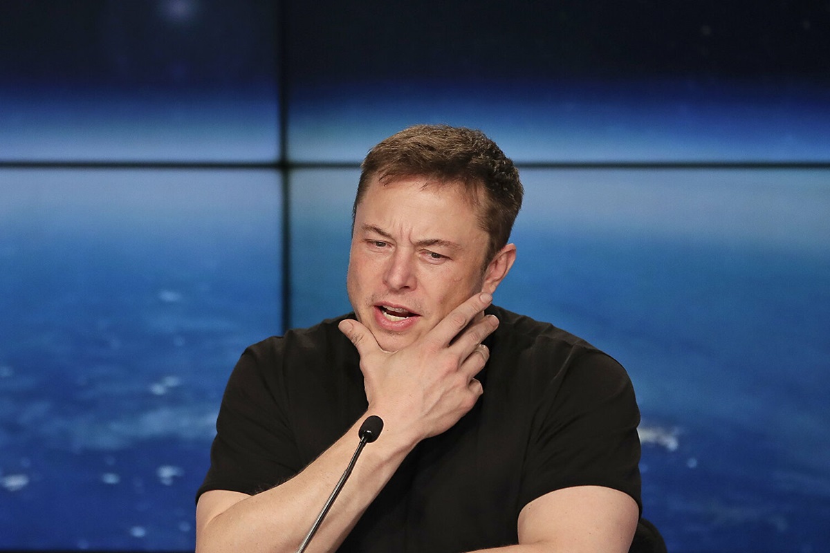 Problemi a SpaceX: Elon Musk deve intervenire prima del nono lancio di Starship, caos nella sede