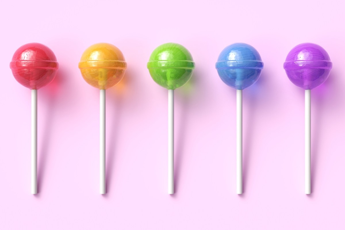 Bambino usa cellulare della madre per ordinare 70mila dolci su Amazon creando un problema irrisolvibile in famiglia Bambino usa cellulare della madre per ordinare 70mila dolci su Amazon creando un problema irrisolvibile in famiglia